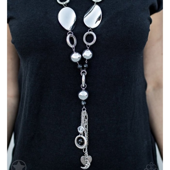 paparazzi Jewelry - Total eclipse of the heart